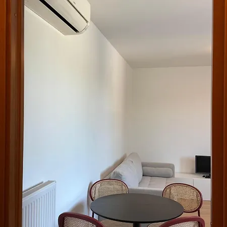 Terminal Nord Garden House Feletto Umberto